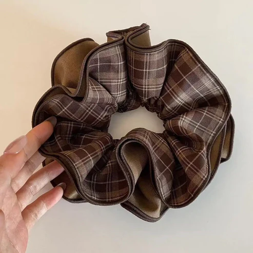 Old-school Gingham Scrunchie
